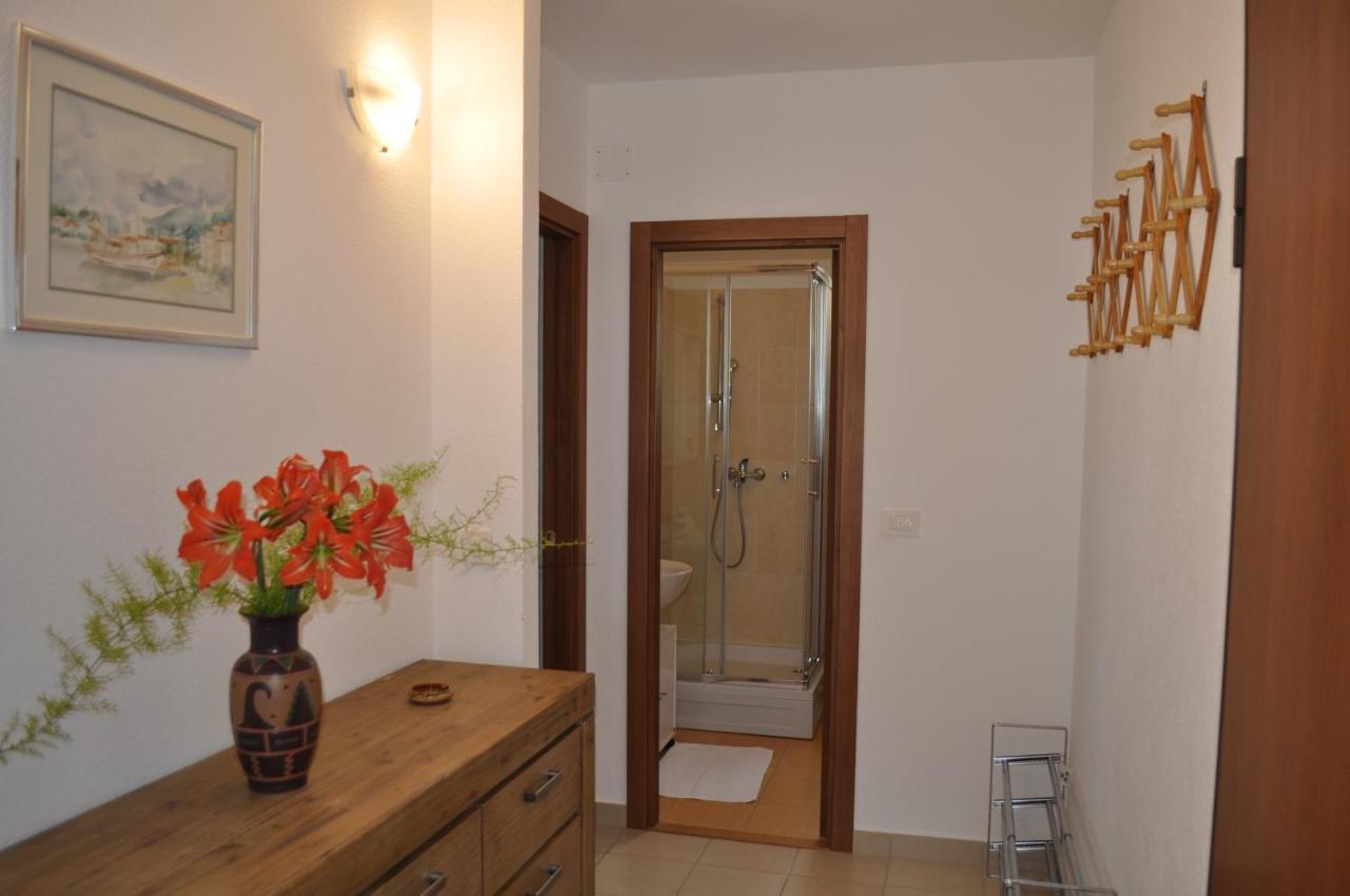 Apartment Dragana Makarska Eksteriør billede