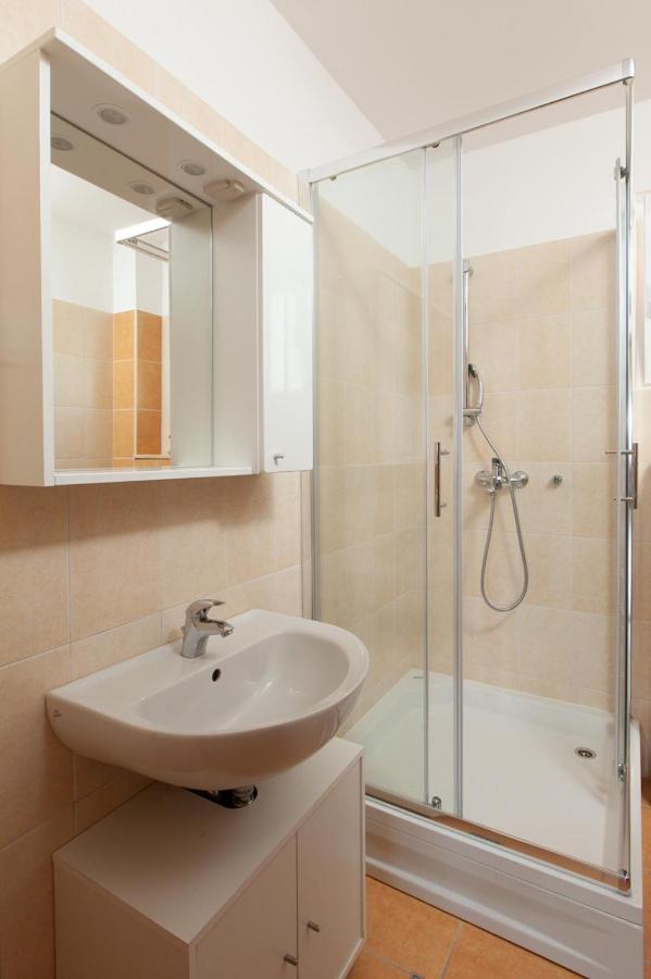 Apartment Dragana Makarska Eksteriør billede